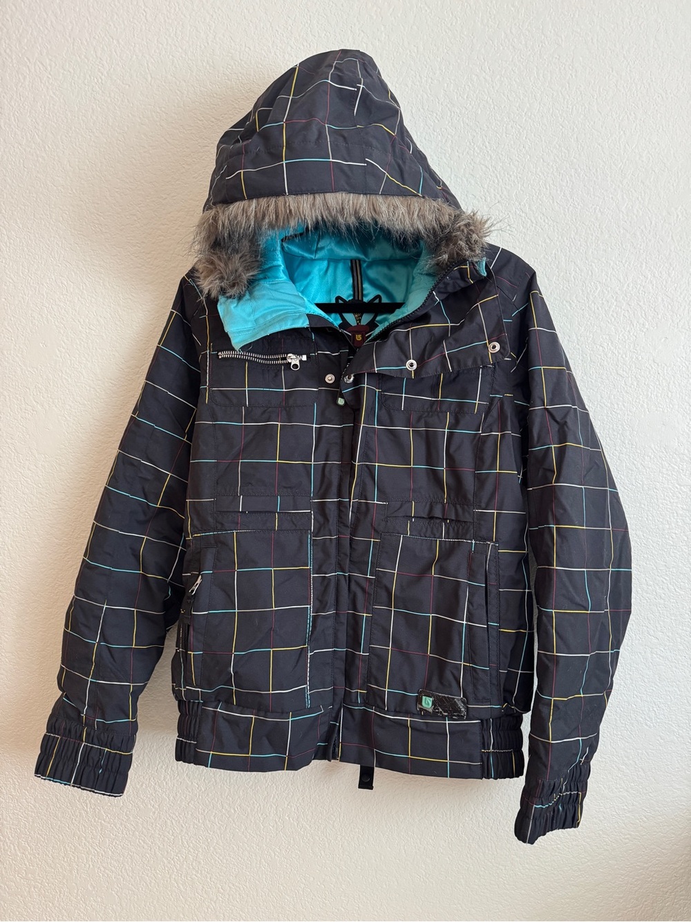 Burton Dryride Black Plaid Hooded Snow Winter Jacket with Faux Fur Trim